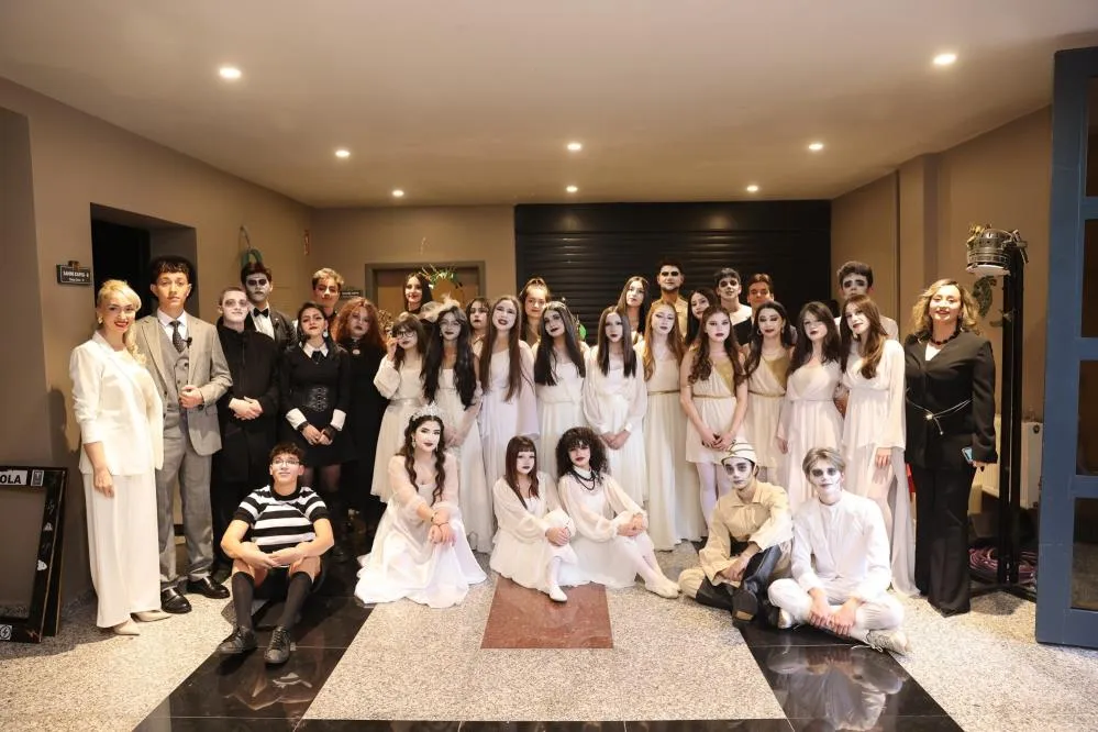 Gaziantep Kolej Vakfı’nda muhteşem müzikal