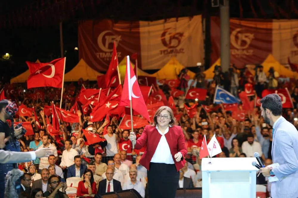 Şahin: 