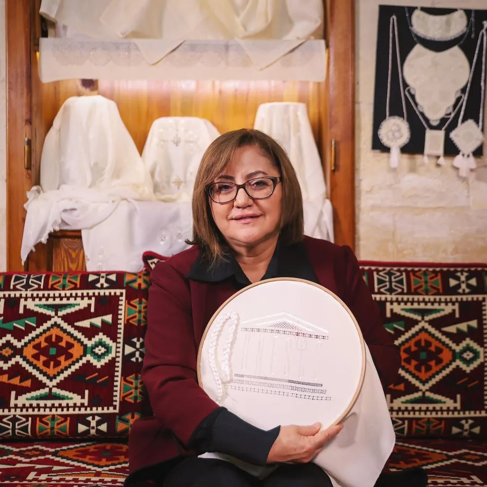 Şahin'in girişimiyle el emeği göz nuru Antep İşi Nakışı UNESCO tarafından tescillendi